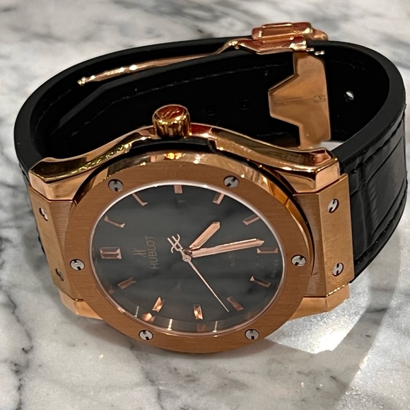 Hublot Accessories Hublot Classic Fushion Mens Watchmint Poshmark